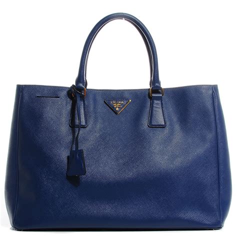 PRADA Saffiano Lux Large Tote Bluette .